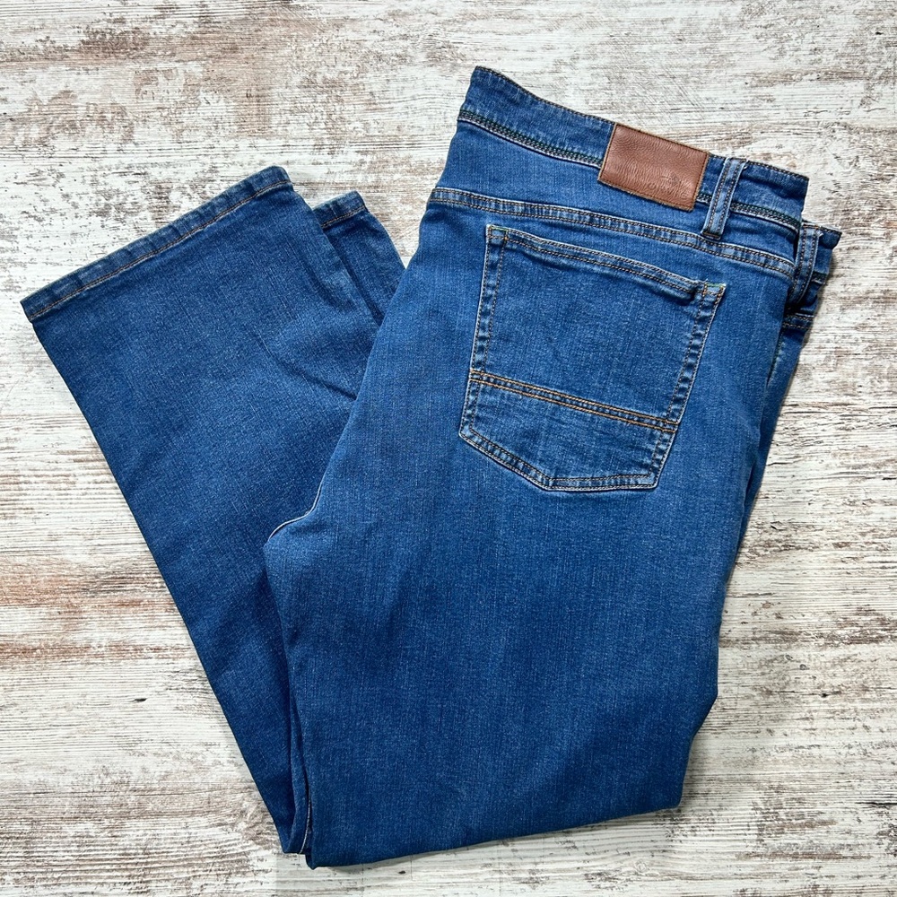 Men’s Orvis five pocket stretch jeans size 46 x 30 big